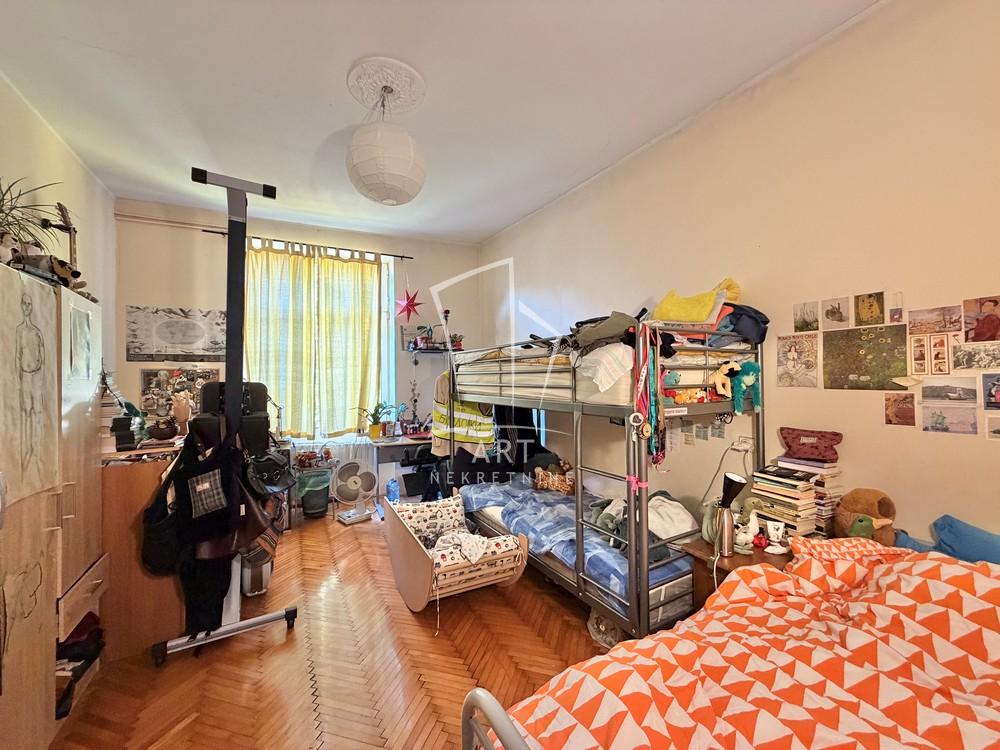 Stan na prodaju u Beogradu, Beograd (centar), troiposoban, 82m2, cena 369000 evra