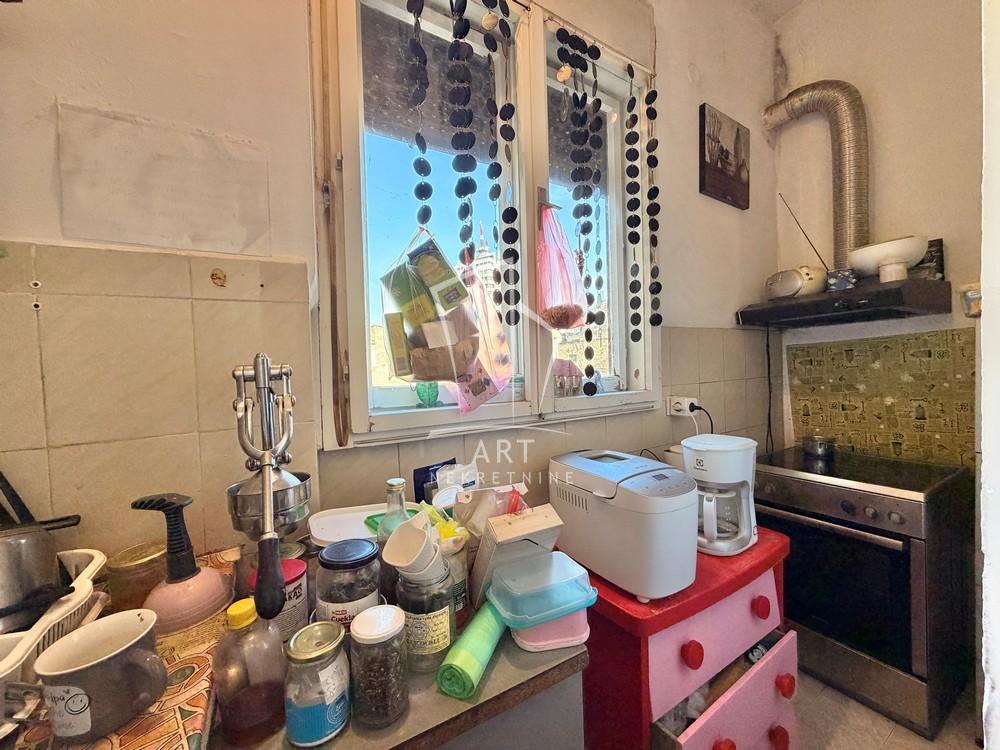 Stan na prodaju u Beogradu, Beograd (centar), troiposoban, 82m2, cena 369000 evra