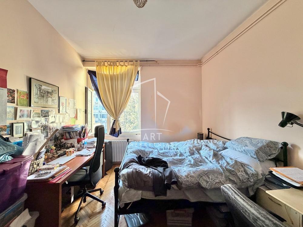 Stan na prodaju u Beogradu, Beograd (centar), troiposoban, 82m2, cena 369000 evra