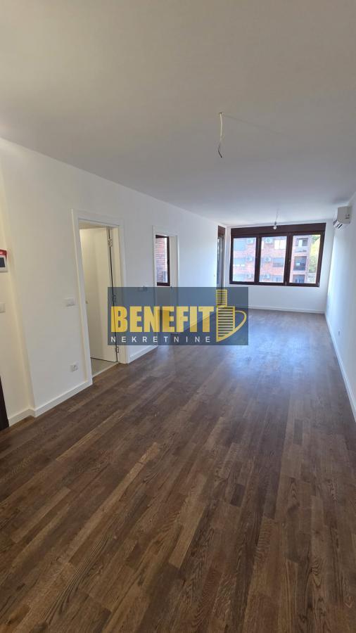 Stan na prodaju u Beogradu, Novi Beograd blok 72, dvosoban, 45m2, cena 155000 evra