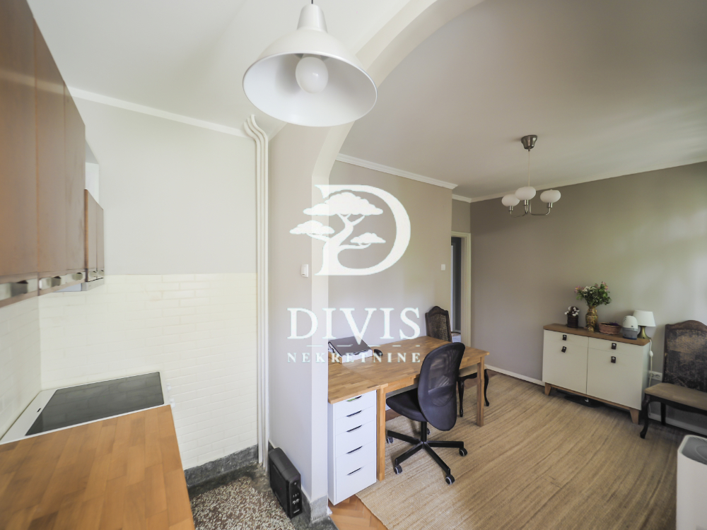 Stan na prodaju u Beogradu, Dedinje, dvosoban, 62m2, cena 310000 evra