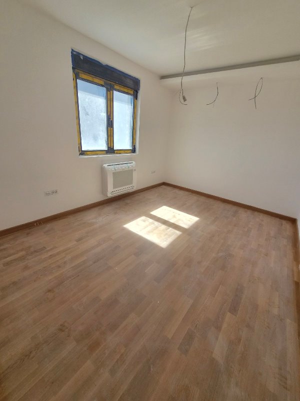 Stan na prodaju u Beogradu, Mirijevo, cetvorosoban, 142m2, cena 312400 evra