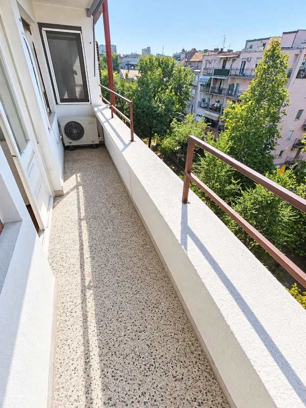 Stan na prodaju u Beogradu, Botanička bašta, trosoban, 69m2, cena 259200 evra