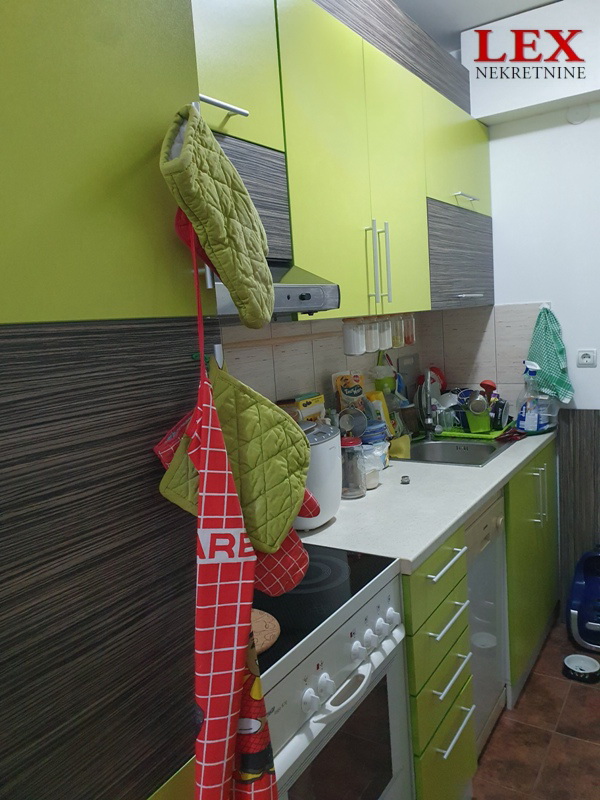 Stan na prodaju u Beogradu, Rakovica, jednoiposoban, 42m2, cena 125000 evra