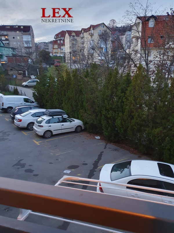 Stan na prodaju u Beogradu, Rakovica, jednoiposoban, 42m2, cena 125000 evra