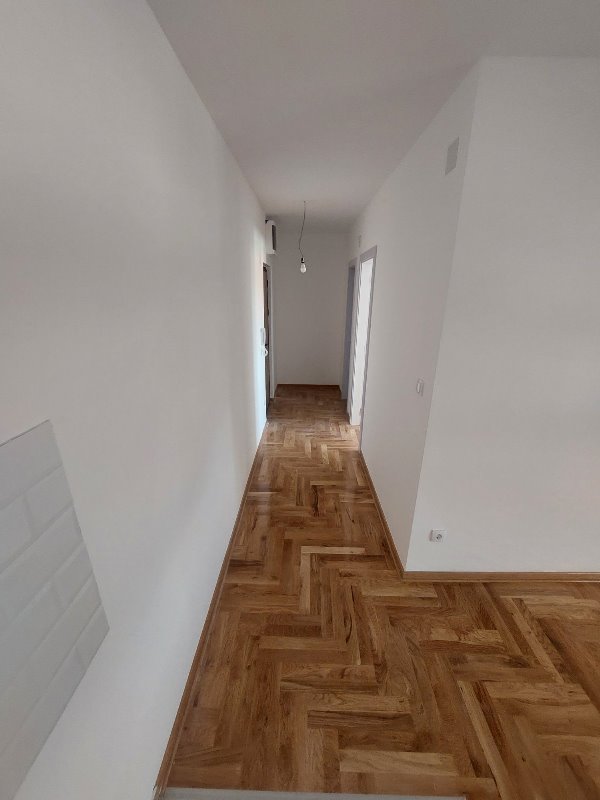 Stan na prodaju u Beogradu, Kaluđerica, jednoiposoban, 46m2, cena 85100 evra