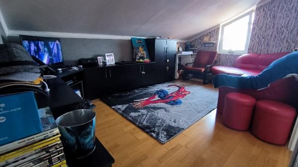Stan na prodaju u Beogradu, Crveni Krst, trosoban, 56m2, cena 187000 evra