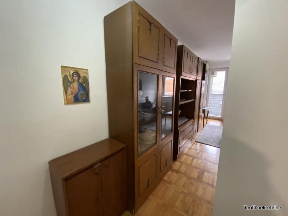 Stan na prodaju u Beogradu, Mirijevo, jednosoban, 28m2, cena 82000 evra