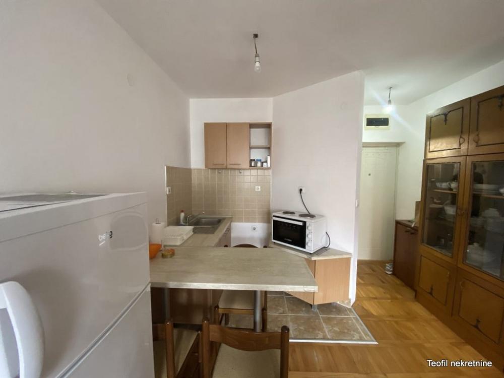 Stan na prodaju u Beogradu, Mirijevo, jednosoban, 28m2, cena 82000 evra