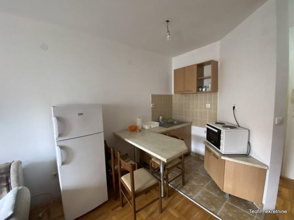 Stan na prodaju u Beogradu, Mirijevo, jednosoban, 28m2, cena 82000 evra