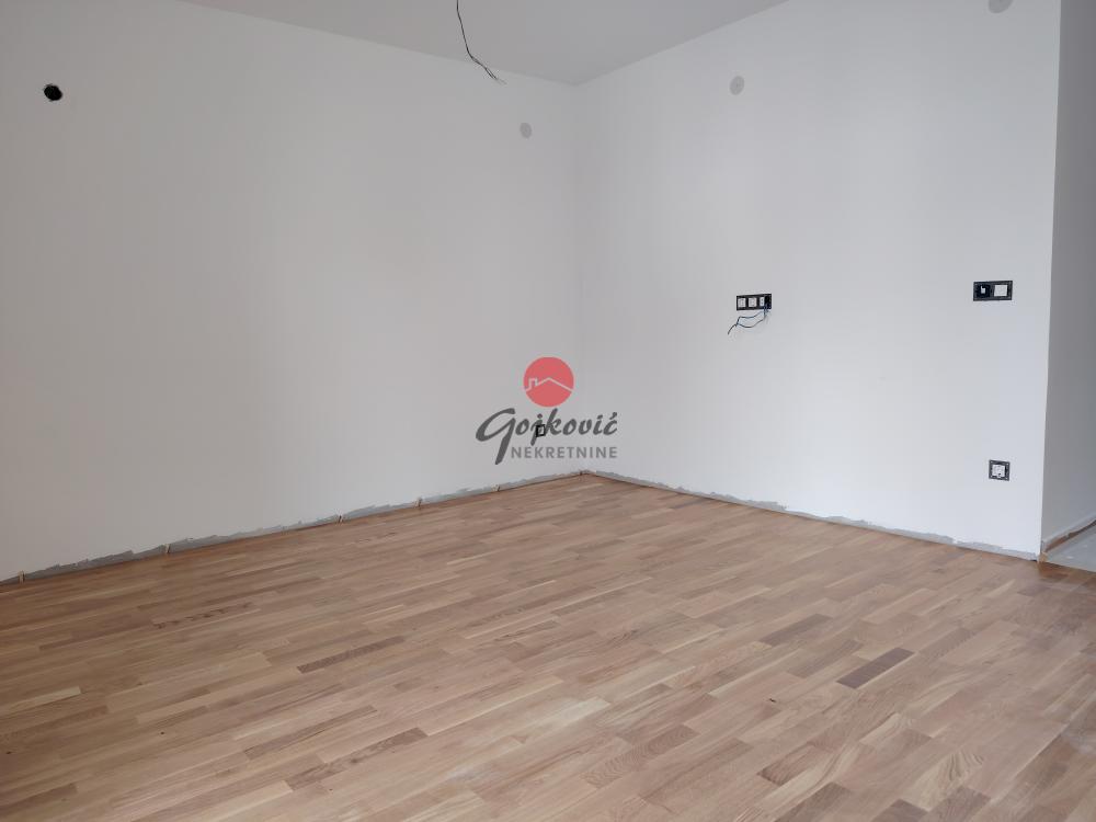 Stan na prodaju u Beogradu, Mirijevo, jednoiposoban, 49m2, cena 132300 evra