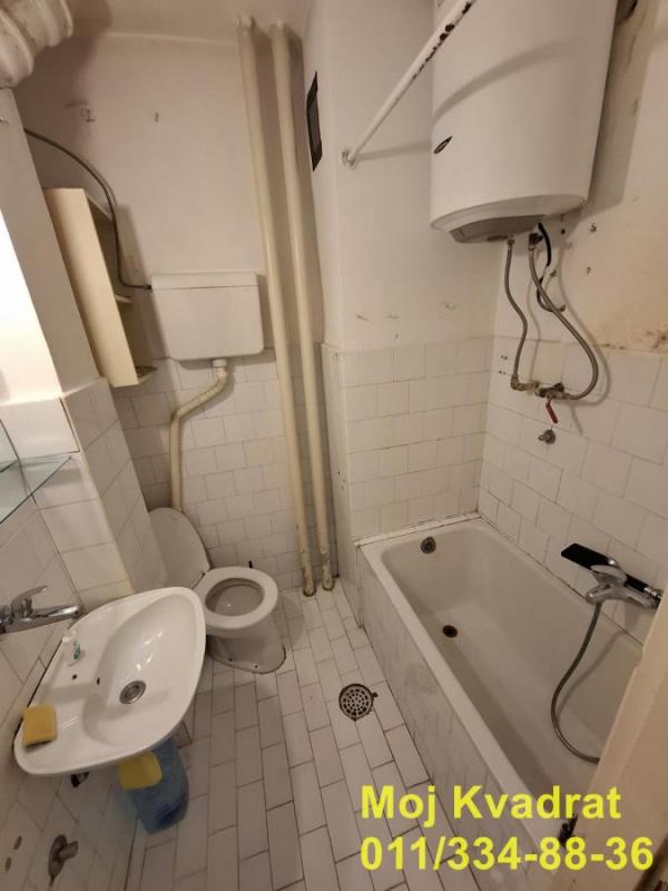Stan na prodaju u Beogradu, Novi Beograd blok 4 (Politehnička akademija), jednosoban, 35m2, cena 141000 evra