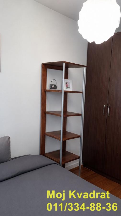 Stan na prodaju u Beogradu, Cerak vinogradi, dvoiposoban, 67m2, cena 205000 evra