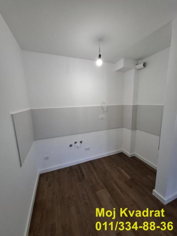 Stan na prodaju u Beogradu, Novi Beograd blok 72, jednoiposoban, 45m2, cena 155000 evra