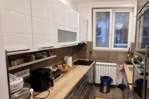 Stan na prodaju u Beogradu, Vračar, trosoban, 96m2, cena 520000 evra