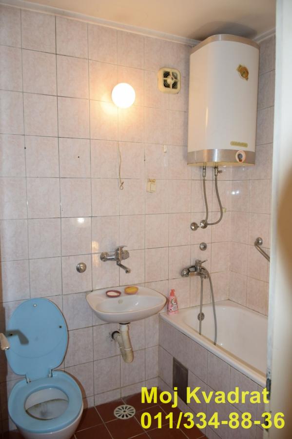 Stan na prodaju u Beogradu, Konjarnik, dvosoban, 67m2, cena 205000 evra
