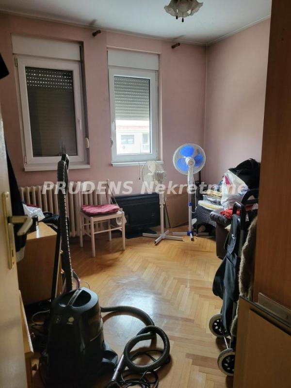 Stan na prodaju u Beogradu, Neimar, cetvorosoban, 108m2, cena 395000 evra