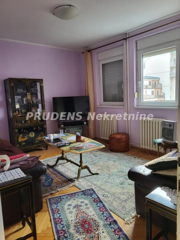 Stan na prodaju u Beogradu, Neimar, cetvorosoban, 108m2, cena 395000 evra