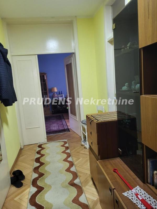 Stan na prodaju u Beogradu, Neimar, cetvorosoban, 108m2, cena 395000 evra