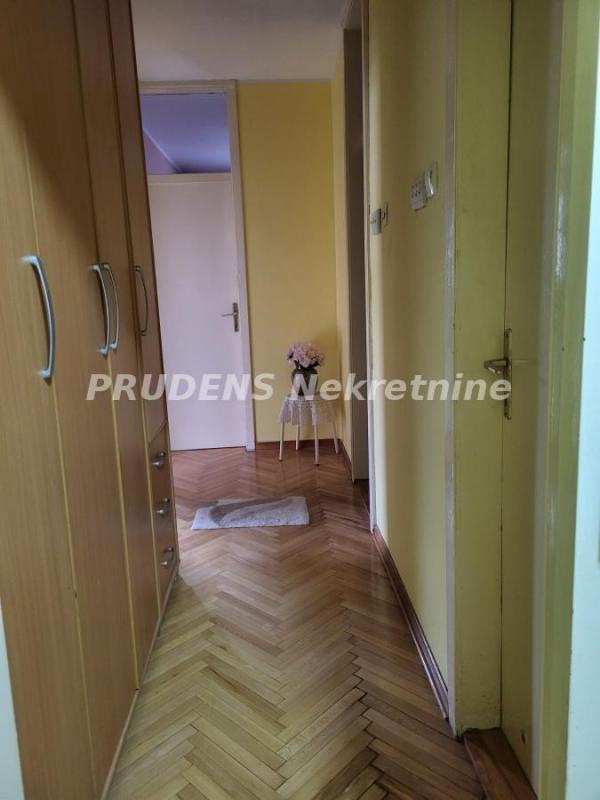 Stan na prodaju u Beogradu, Neimar, cetvorosoban, 108m2, cena 395000 evra