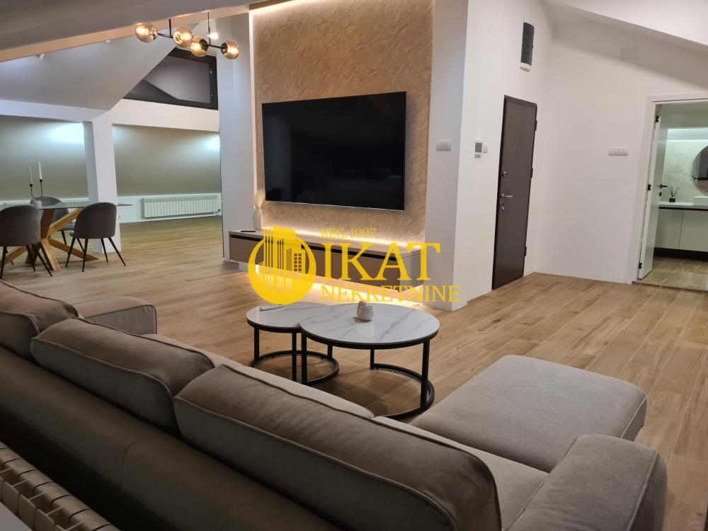 Stan na prodaju u Beogradu, Dedinje, cetvorosoban, 360m2, cena 950000 evra