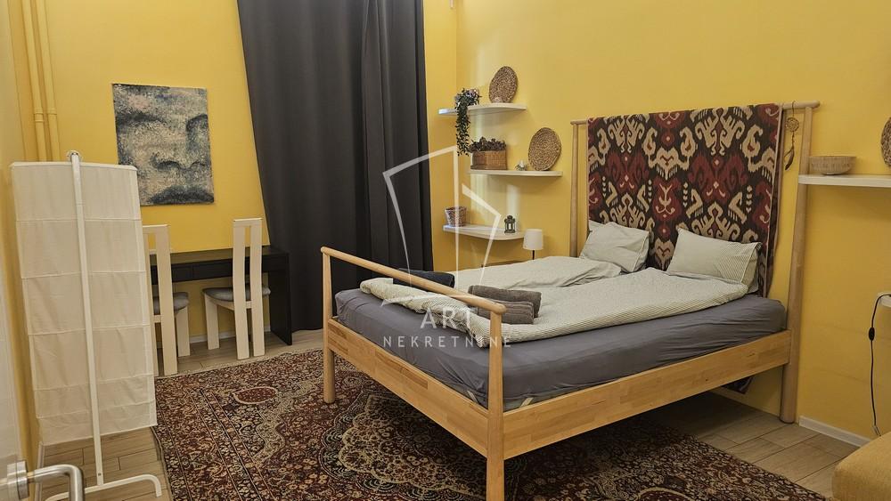 Stan na prodaju u Beogradu, Stari grad, troiposoban, 82m2, cena 410000 evra