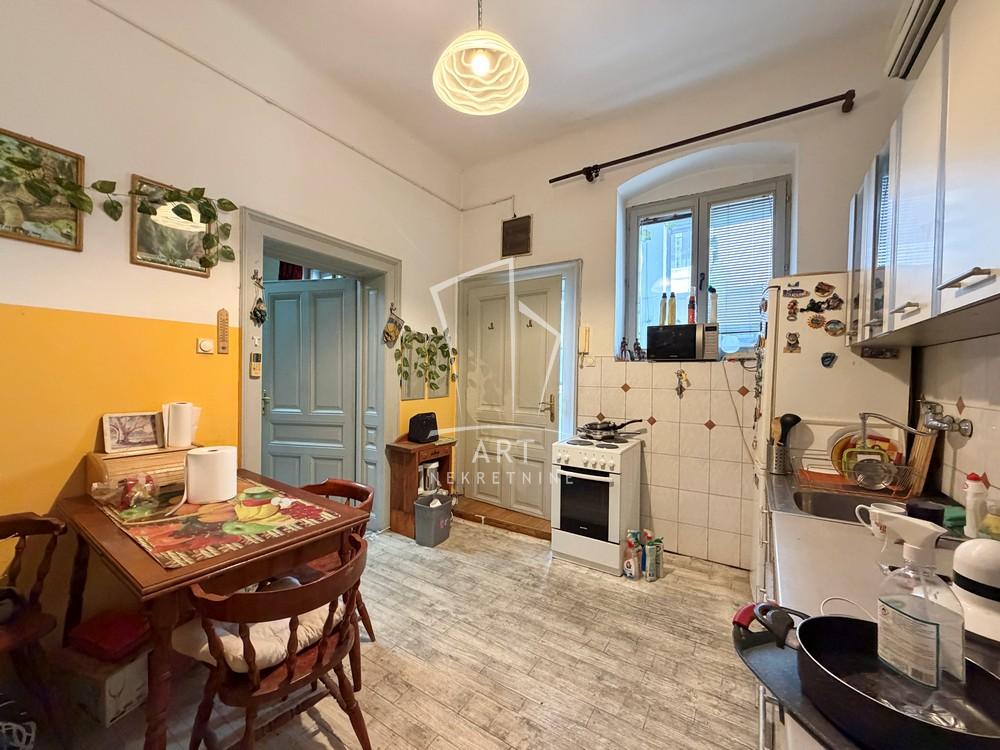 Stan na prodaju u Beogradu, Vračar, 127m2, cena 605000 evra