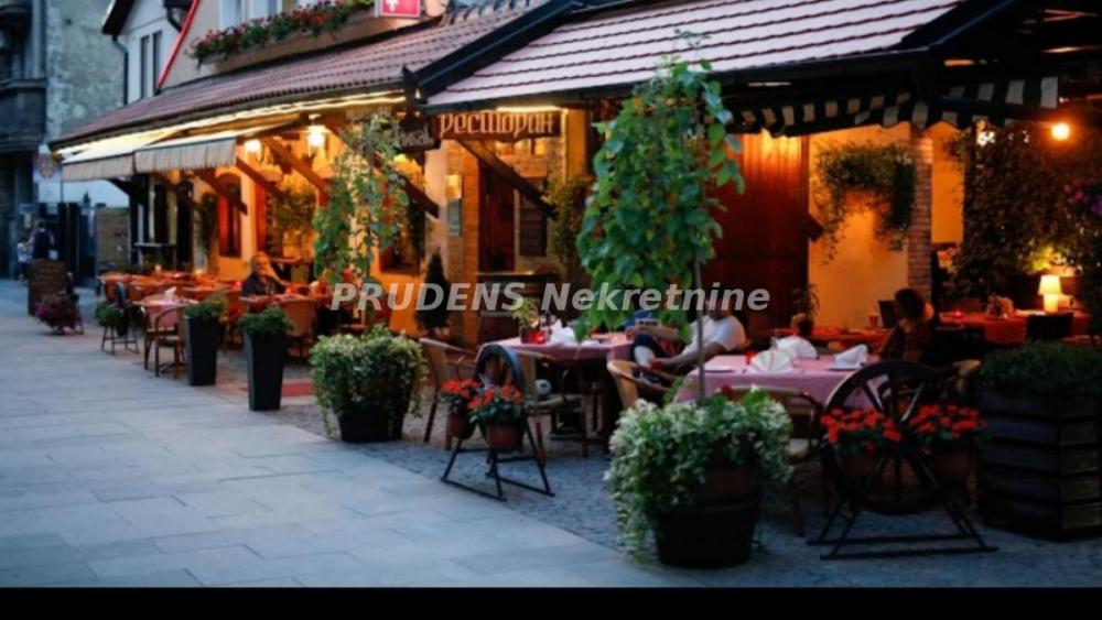 Stan na prodaju u Beogradu, Beograd (centar), trosoban, 109m2, cena 500000 evra