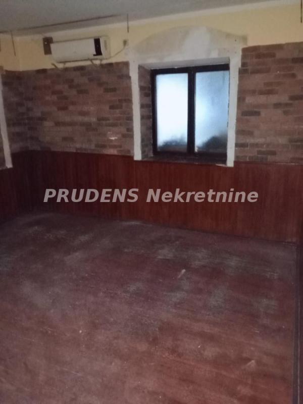 Stan na prodaju u Beogradu, Beograd (centar), trosoban, 109m2, cena 500000 evra