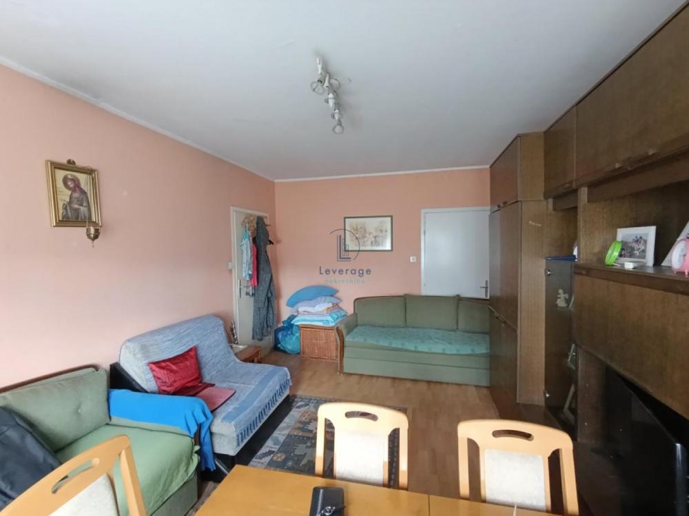 Stan na prodaju u Beogradu, Dušanovac, jednoiposoban, 37m2, cena 111000 evra