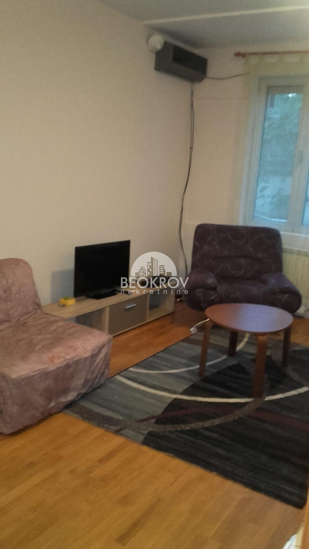 Stan na prodaju u Beogradu, Autokomanda, trosoban, 88m2, cena 190000 evra