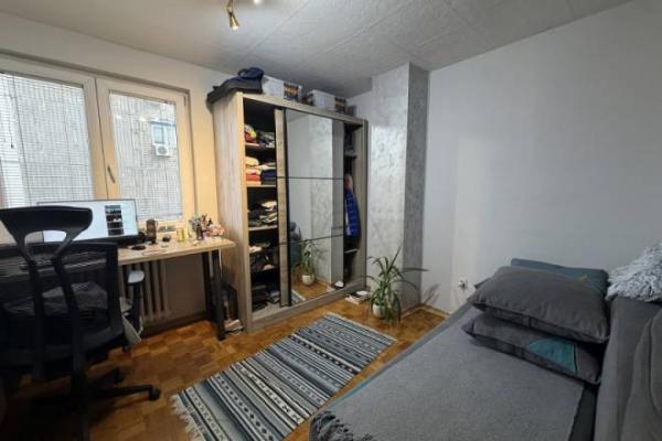 Stan na prodaju u Beogradu, Novi Beograd blok 62, dvoiposoban, 71m2, cena 250000 evra