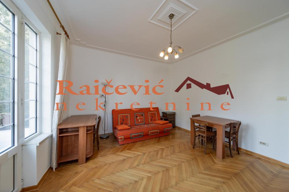 Stan na prodaju u Beogradu, Pašino brdo, jednoiposoban, 45m2, cena 149000 evra