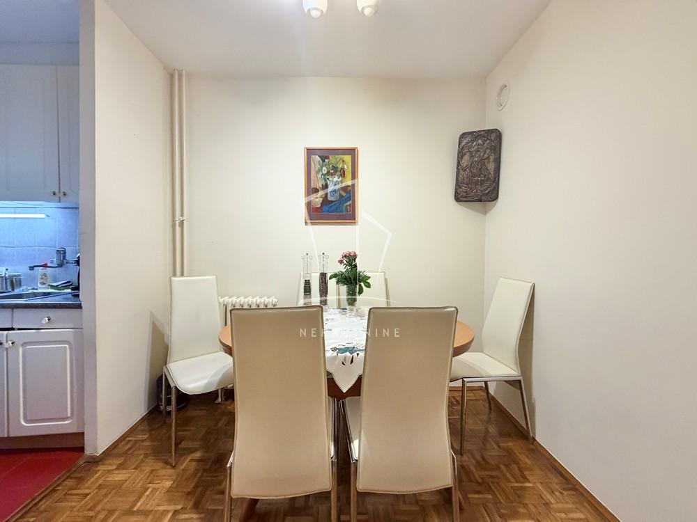 Stan na prodaju u Beogradu, Čukarica, dvoiposoban, 62m2, cena 195000 evra