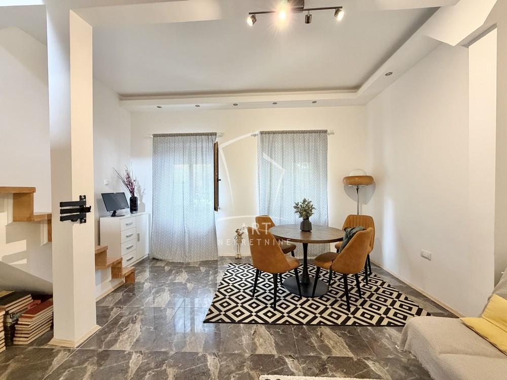Stan na prodaju u Beogradu, Gornji grad, dvoiposoban, 89m2, cena 197000 evra