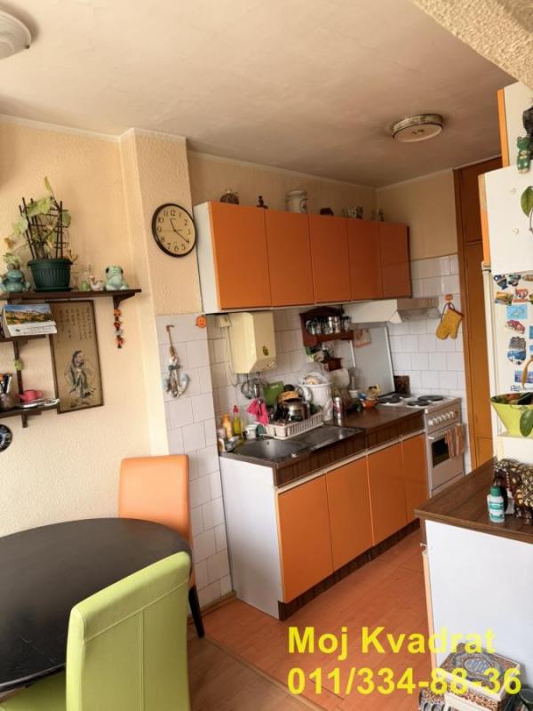 Stan na prodaju u Beogradu, Novi Beograd blok 4 (Politehnička akademija), dvoiposoban, 55m2, cena 218000 evra