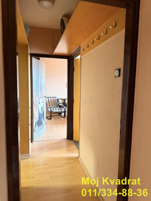 Stan na prodaju u Beogradu, Novi Beograd blok 4 (Politehnička akademija), dvoiposoban, 55m2, cena 218000 evra