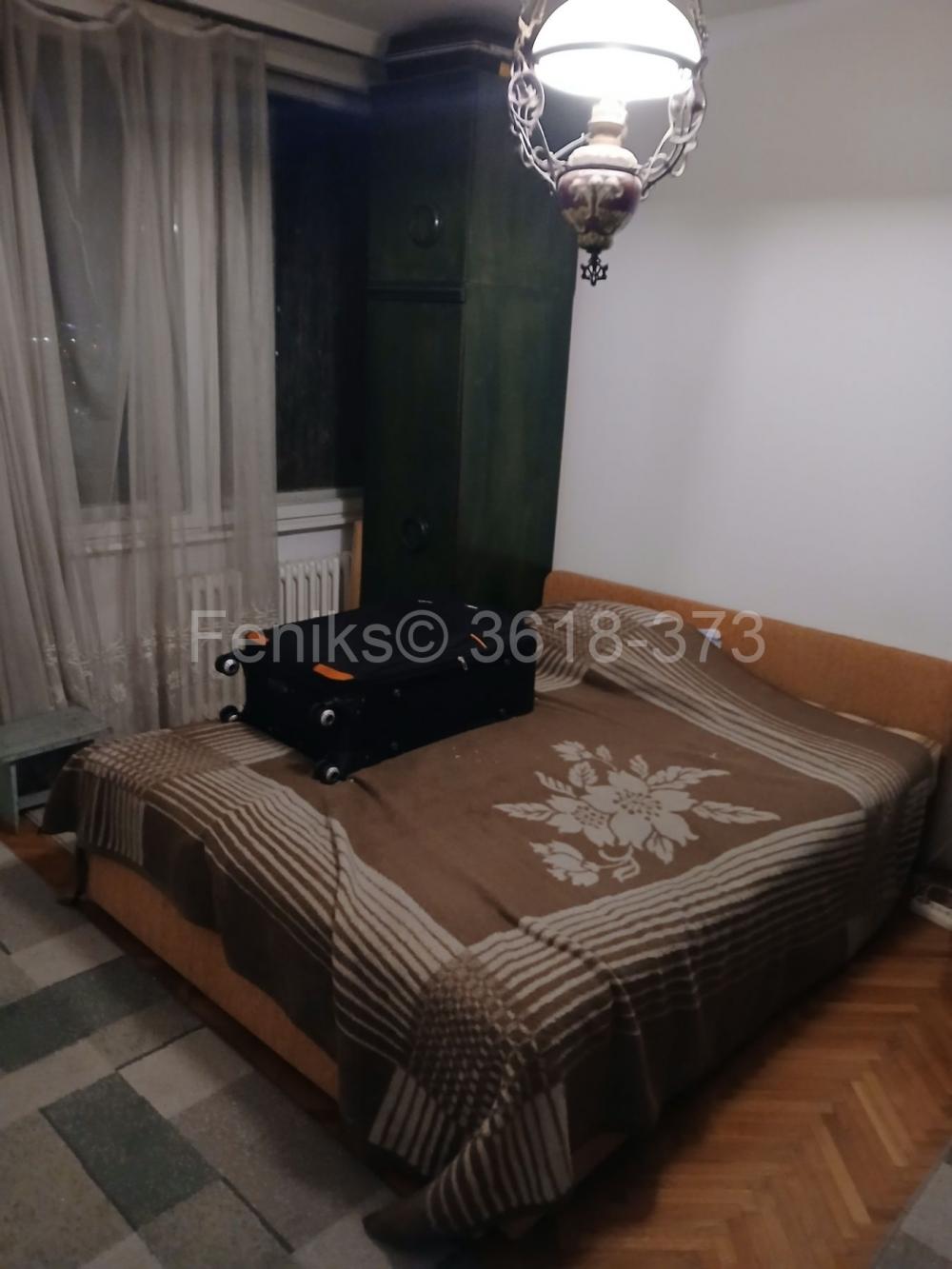 Stan na prodaju u Beogradu, Cvetkova pijaca, troiposoban, 89m2, cena 330000 evra