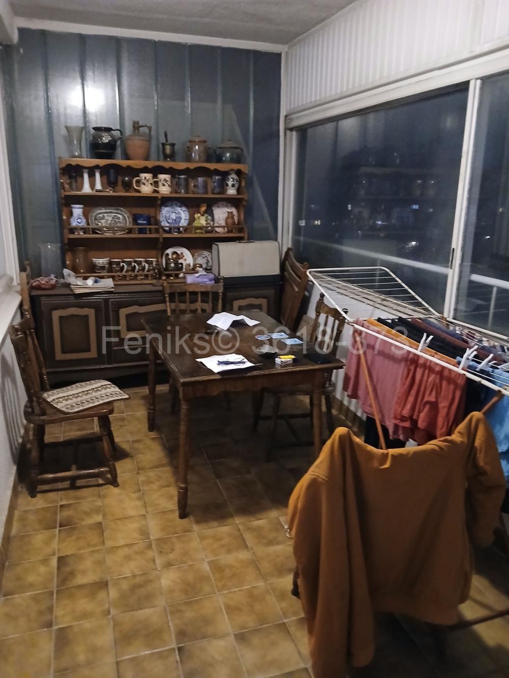 Stan na prodaju u Beogradu, Cvetkova pijaca, troiposoban, 89m2, cena 330000 evra