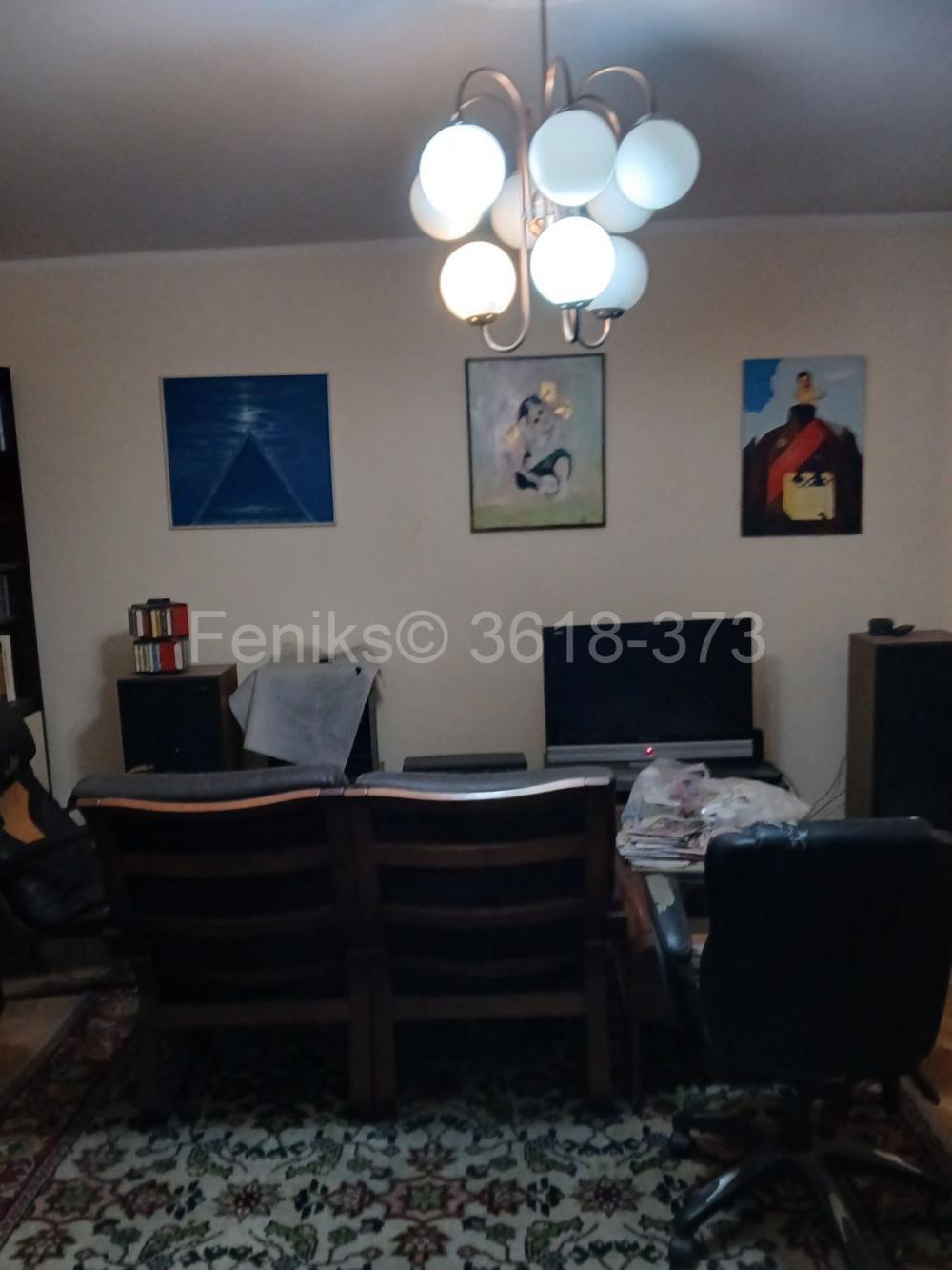 Stan na prodaju u Beogradu, Cvetkova pijaca, troiposoban, 89m2, cena 330000 evra