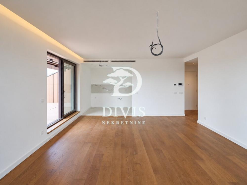 Stan na prodaju u Beogradu, Novi Beograd blok 65, trosoban, 170m2, cena 790000 evra