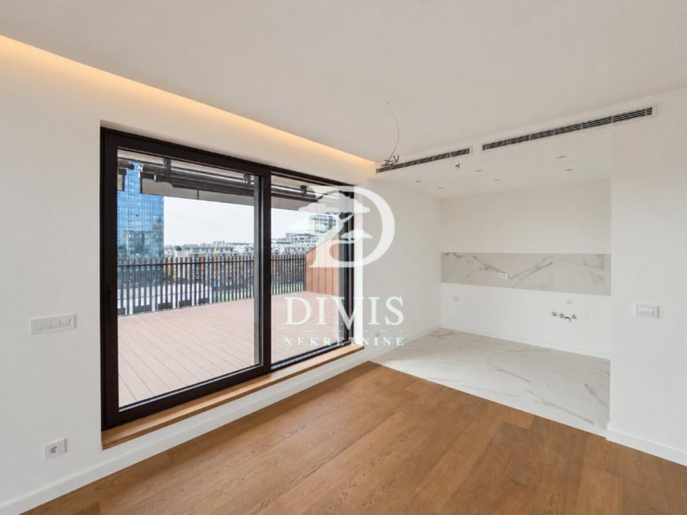 Stan na prodaju u Beogradu, Novi Beograd blok 65, trosoban, 170m2, cena 790000 evra