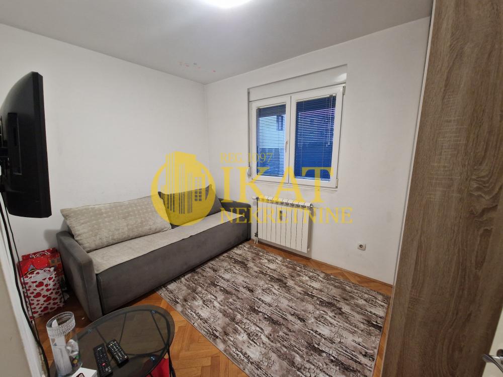Stan na prodaju u Beogradu, Save Kovačevića, dvoiposoban, 46m2, cena 153000 evra