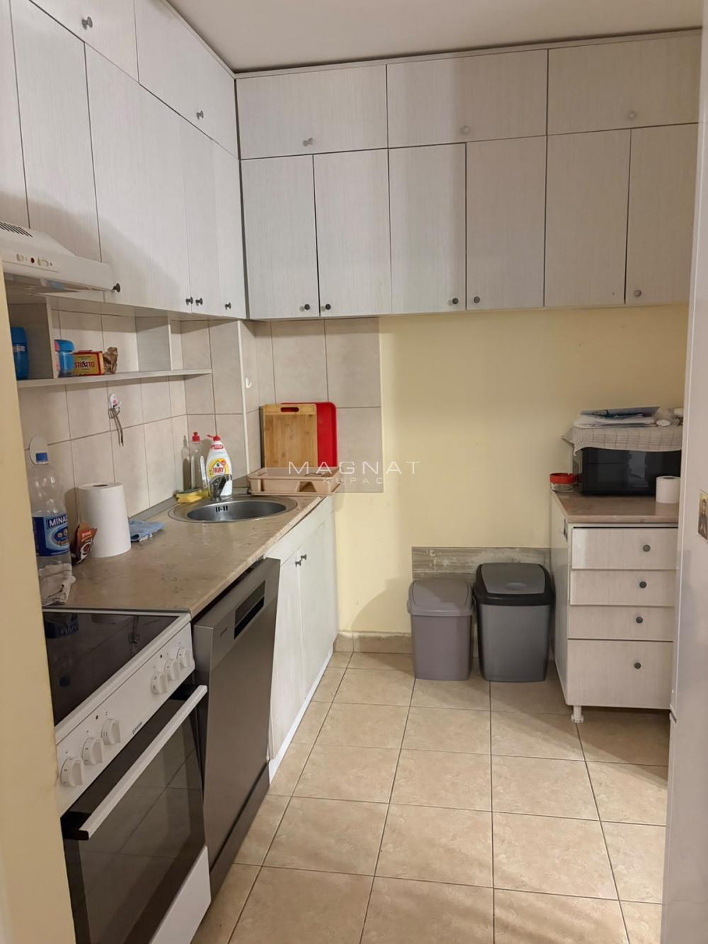 Stan na prodaju u Beogradu, Palilula, trosoban, 69m2, cena 155250 evra