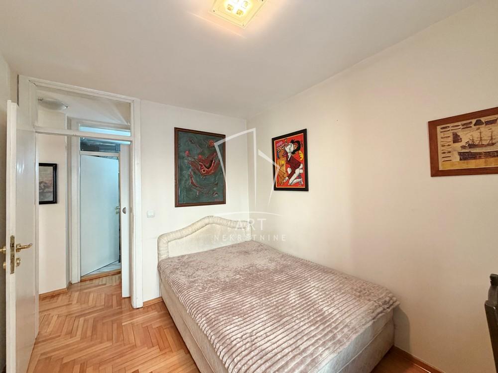 Stan na prodaju u Beogradu, Savski venac, dvosoban, 42m2, cena 197000 evra