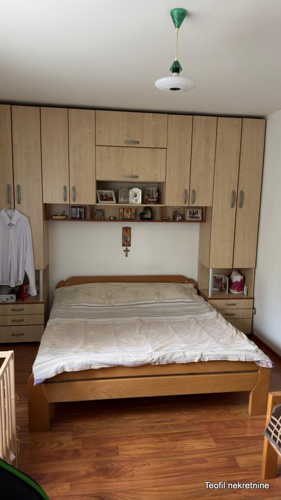 Stan na prodaju u Beogradu, Kanarevo brdo, dvoiposoban, 61m2, cena 179950 evra