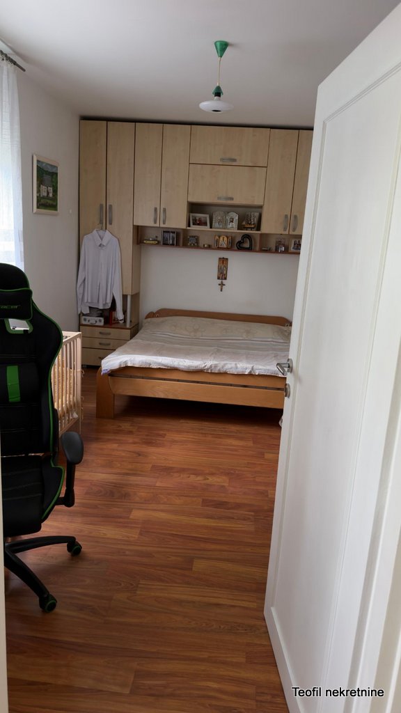 Stan na prodaju u Beogradu, Kanarevo brdo, dvoiposoban, 61m2, cena 179950 evra
