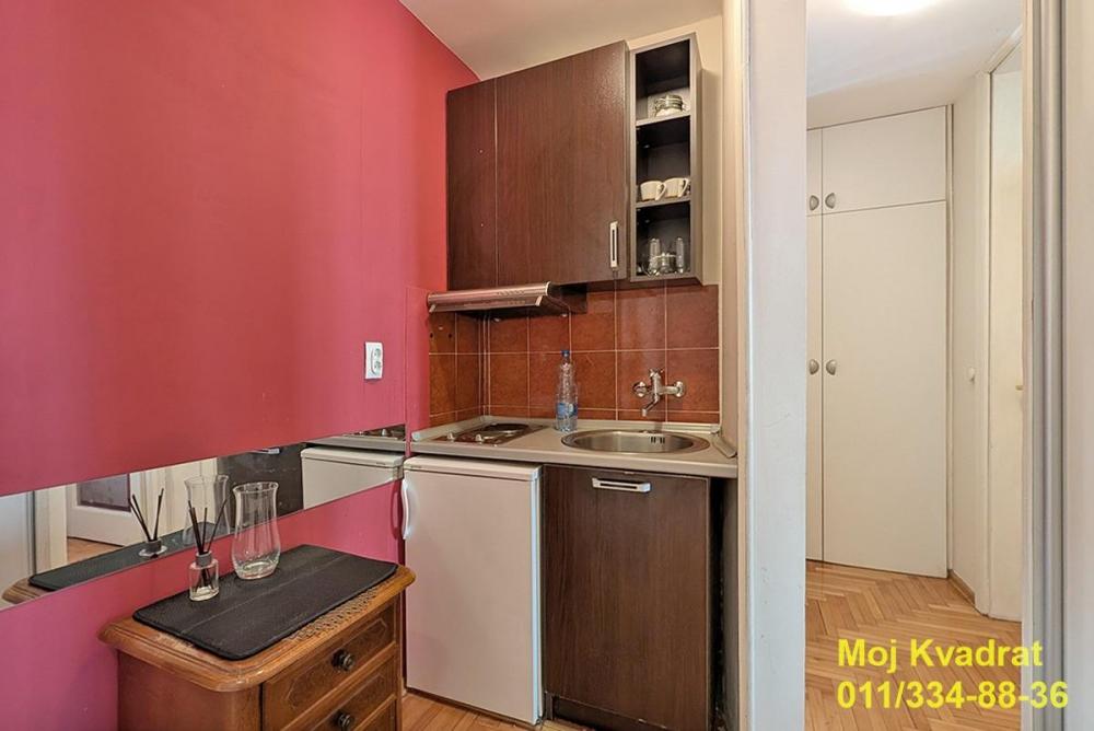 Stan na prodaju u Beogradu, Beograd (centar), dvosoban, 42m2, cena 197000 evra