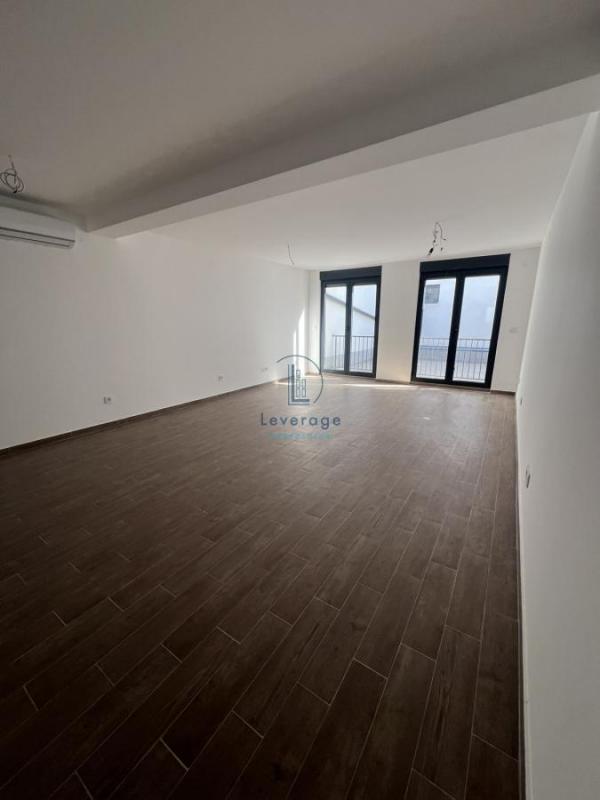 Stan na prodaju u Beogradu, Zemun, jednosoban, 49m2, cena 153853 evra