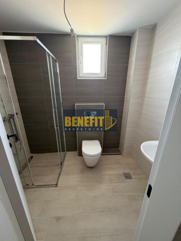Stan na prodaju u Beogradu, Zemun, dvosoban, 46m2, cena 137000 evra